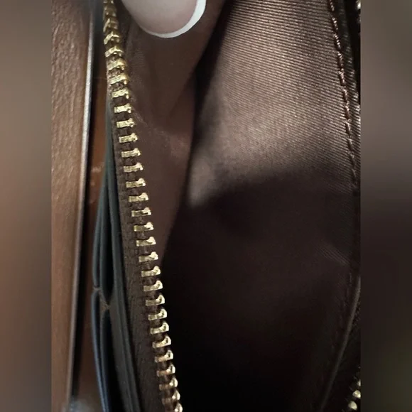 Tory Burch T Monogram Leather Zip Continental Wallet - Picture 10 of 12